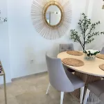 Puerto De La Duquesa Апартаменты *
