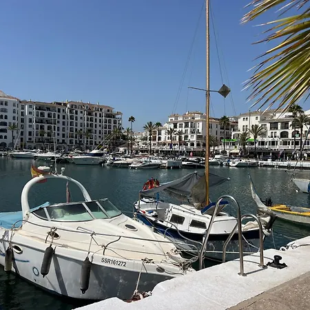 Puerto De La Duquesa Apartment *