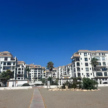 Puerto De La Duquesa Apartment