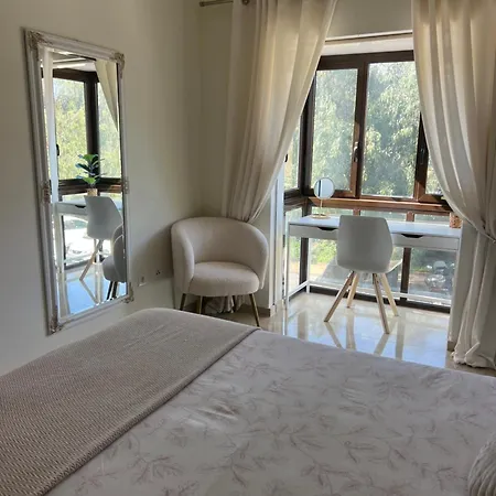 Puerto De La Duquesa Apartment *